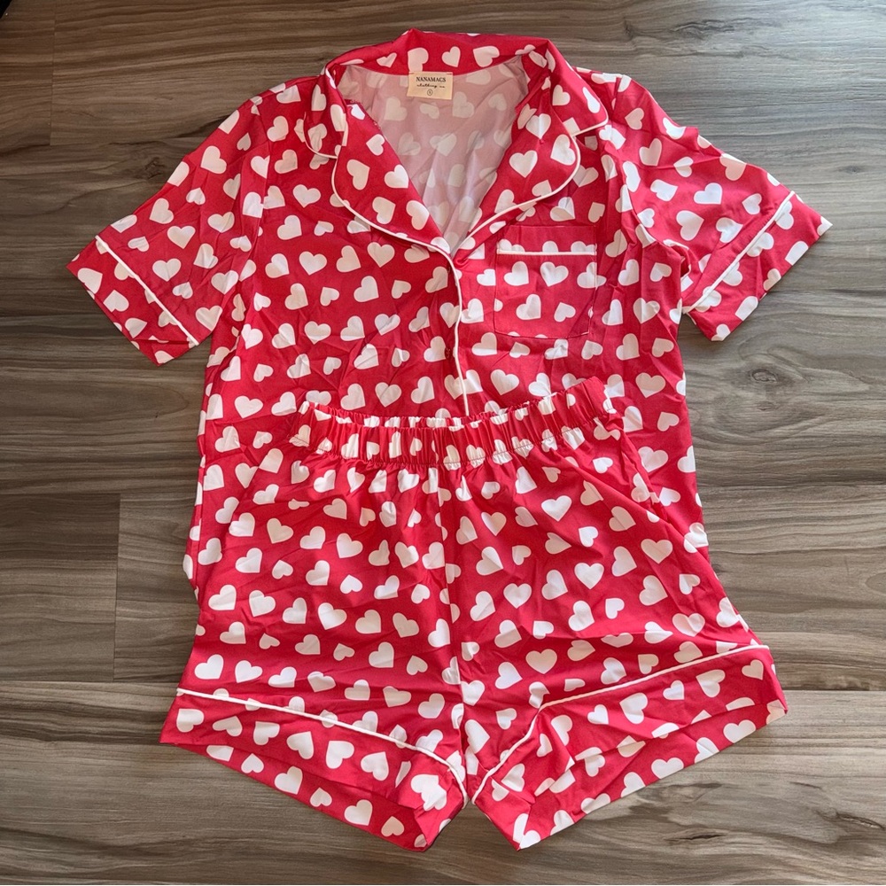 Red Heart Print Pajama Set